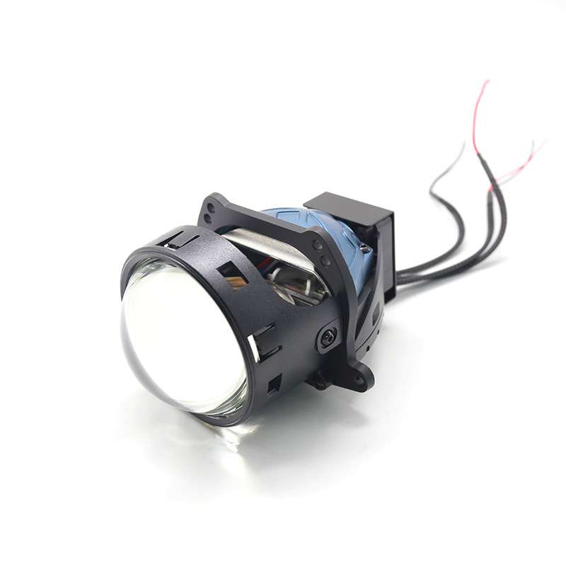 Automobile-specific dual-lens projector headlight with integrated high and low 